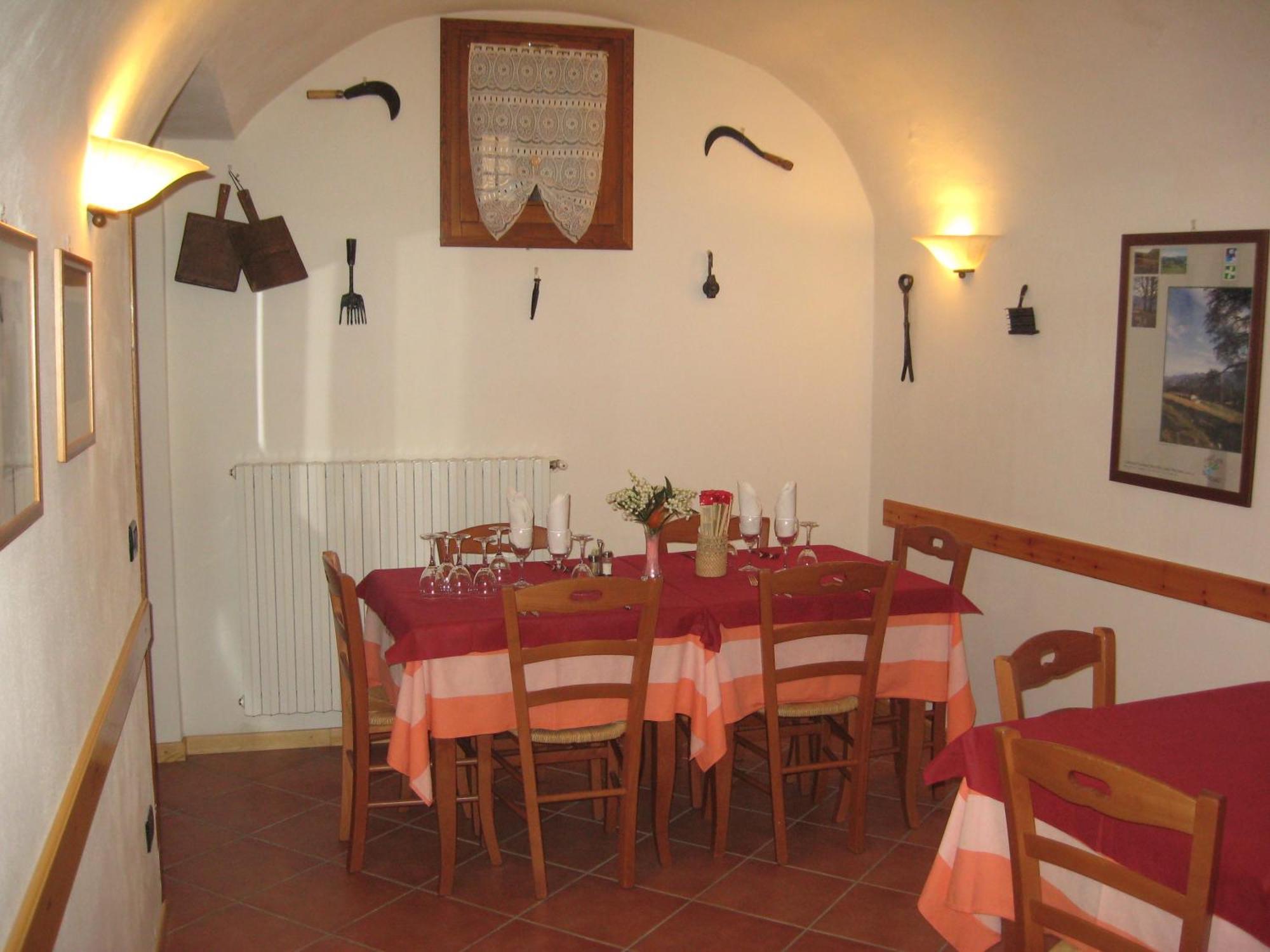 Antica Osteria Pace Hotel Moerna Exterior photo